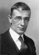 Vannevar_Bush