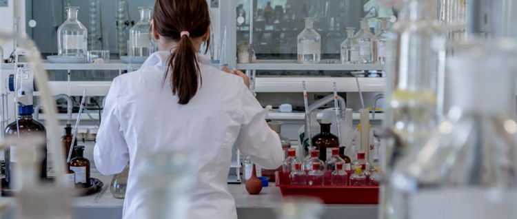 Female Scientist in the lab